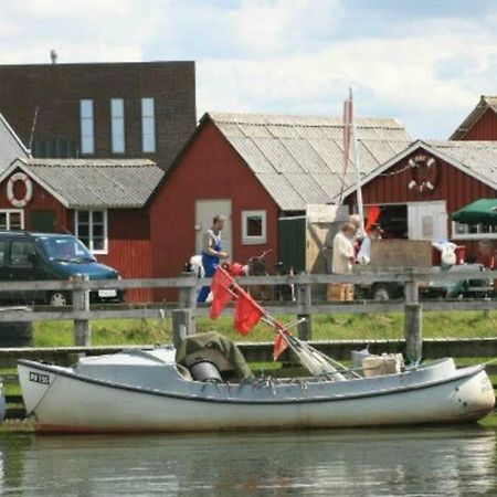 Hyggeligt Lille Byhus Lige Mellem Havnen Og Bytorv Ринкёбинг Экстерьер фото